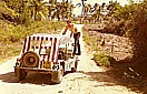KENIA 1971_Jochen auf beach-buggy nahe 'Watamu Beach' _Jochen A. H�bener