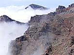 Blick vom Grad des 'Roque de los Muchachos', 2.426m �.d.M., h�chste Erhebung auf 'LA PALMA', in den wolkenverhangenden 'Kessel'='Caldera de Taburiente'