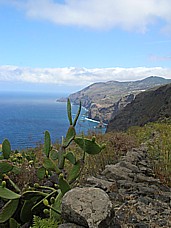 'El Tablado', Blick �ber die wilde, windige Nordk�ste, am 'Barranco de los Hombres', Jochens Lieblings-Aussicht auf der  isla bonita, isla verde LA PALMA
