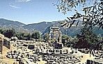 1995_GREECE_DELPHI, a cultural jewel_12th day of my motorcycle-trip around the world_Jochen A. H�bener