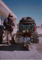 1995_PAKISTAN_Dalbandin_me with my heavy loaded BMWR100GS_my motorcycle-trip around the world_Jochen A. H�bener